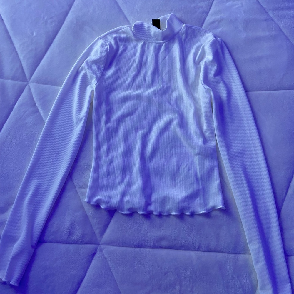TURTLE NECK LONG SLEEVE TOP